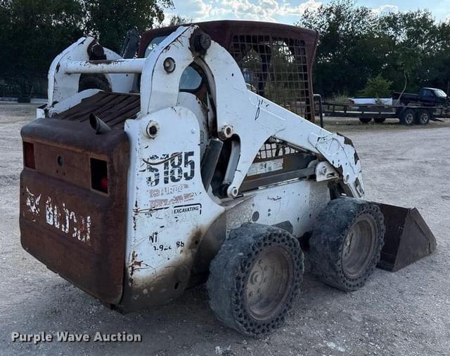 Image of Bobcat S185 equipment image 4
