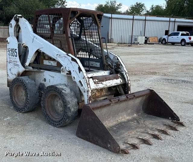 Image of Bobcat S185 equipment image 2