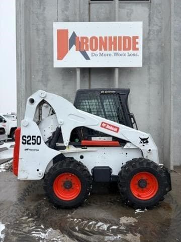 Image of Bobcat S250 equipment image 1
