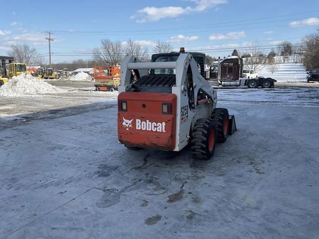 Image of Bobcat S250 equipment image 3