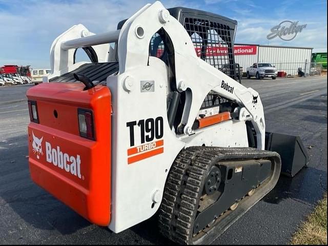 Image of Bobcat T190 equipment image 2