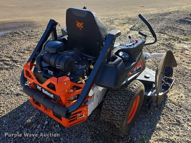 Image of Bobcat ZT7000 equipment image 4
