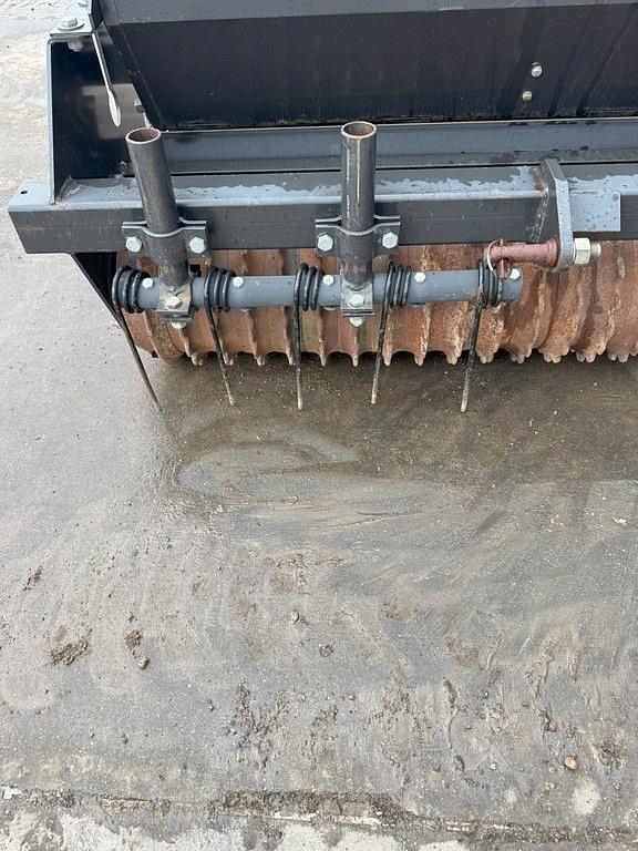 Image of Bobcat Seeder 72 equipment image 4
