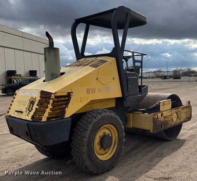 Image of Bomag BW145DH-3 equipment image 4