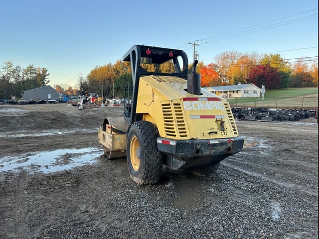 Image of Bomag BW177D-3 equipment image 2