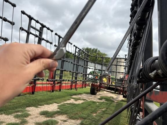 Image of Bourgault 7200-72 equipment image 4