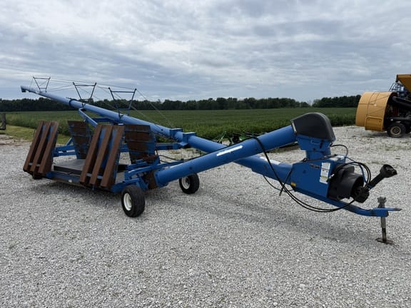 2004 Brandt 1070 Equipment Image0