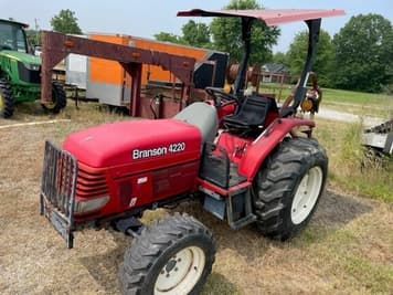 Main image Branson 4220