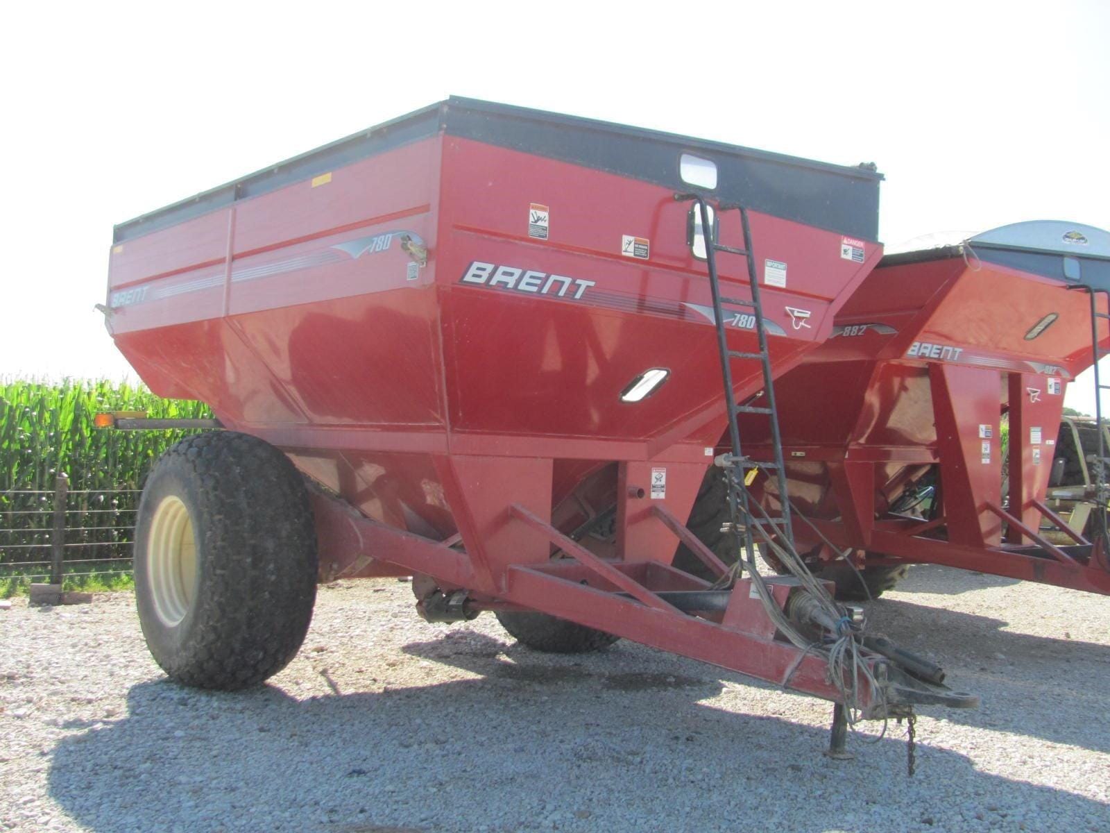 2004 Brent 780 Equipment Image0