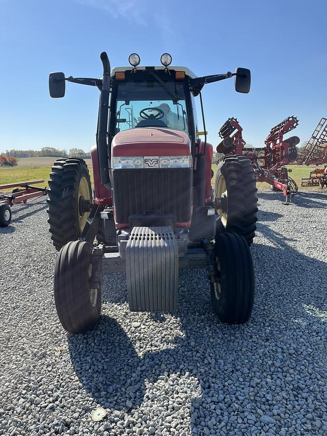 Image of Buhler Versatile 2145 equipment image 2