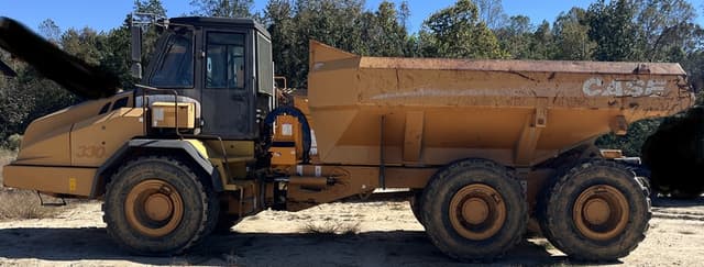 Image of Case 330 equipment image 4