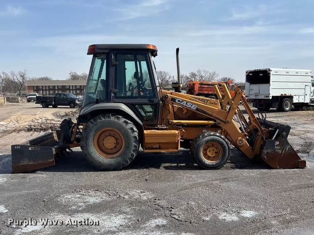 Image of Case 570MXT equipment image 3