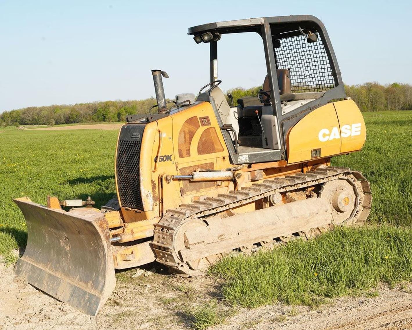 2004 Case 650K Equipment Image0
