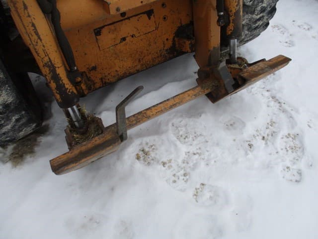 Image of Case 70XT equipment image 4