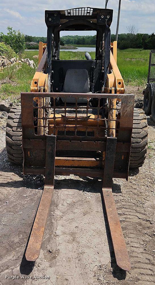 Image of Case 70XT equipment image 1