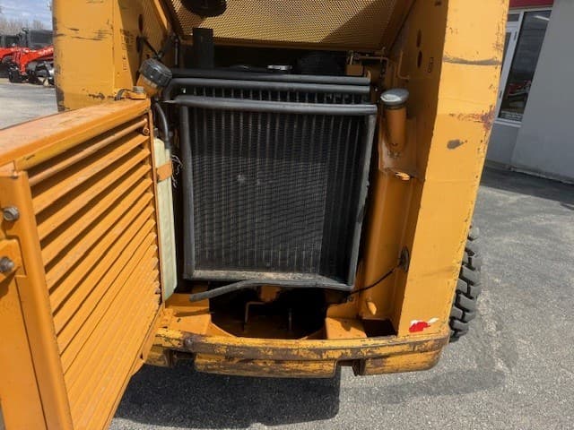 Image of Case 75XT equipment image 4