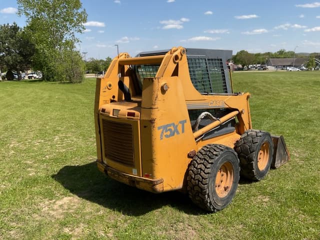 Image of Case 75XT equipment image 4