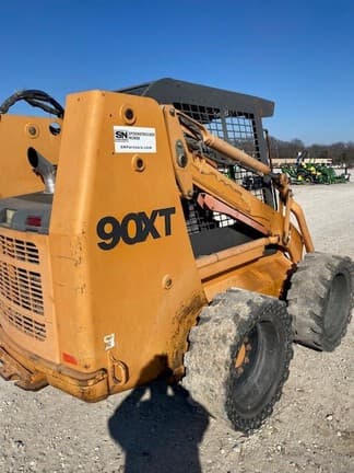 Image of Case 90XT equipment image 2