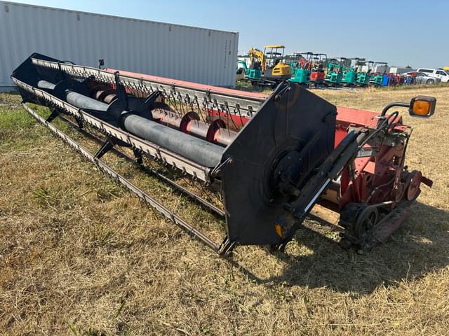 Image of Case IH 1010 equipment image 2