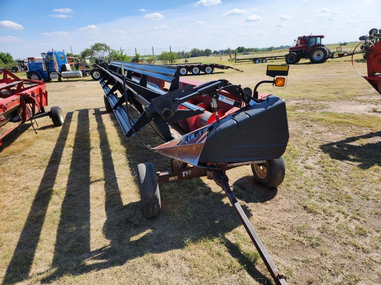 2004 Case IH 1010 Equipment Image0