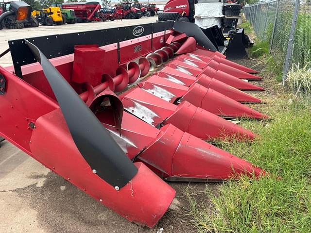 Image of Case IH 1083 equipment image 1