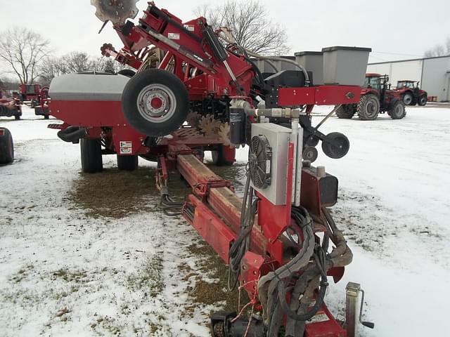 Image of Case IH 1200 equipment image 2