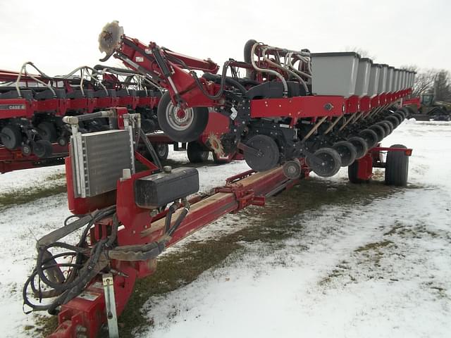 Image of Case IH 1200 equipment image 1