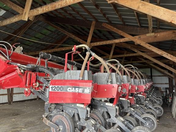 Image of Case IH 1200 Primary image