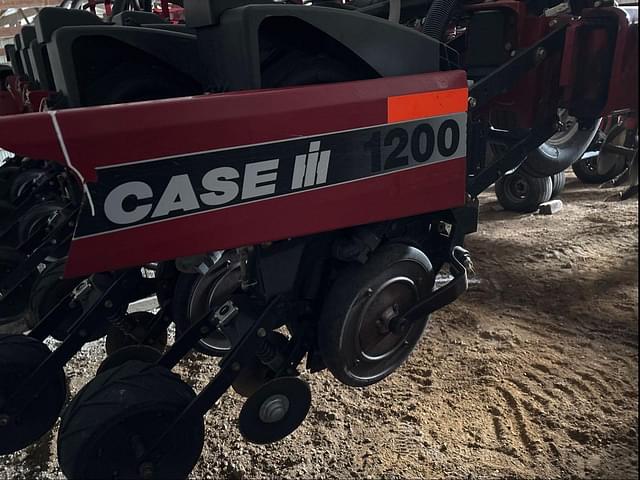 Image of Case IH 1200 equipment image 1