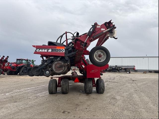 Image of Case IH 1200 equipment image 3