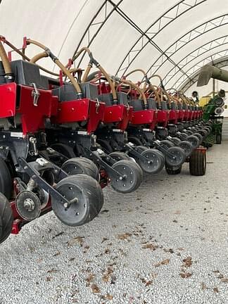 Image of Case IH 1200 equipment image 3