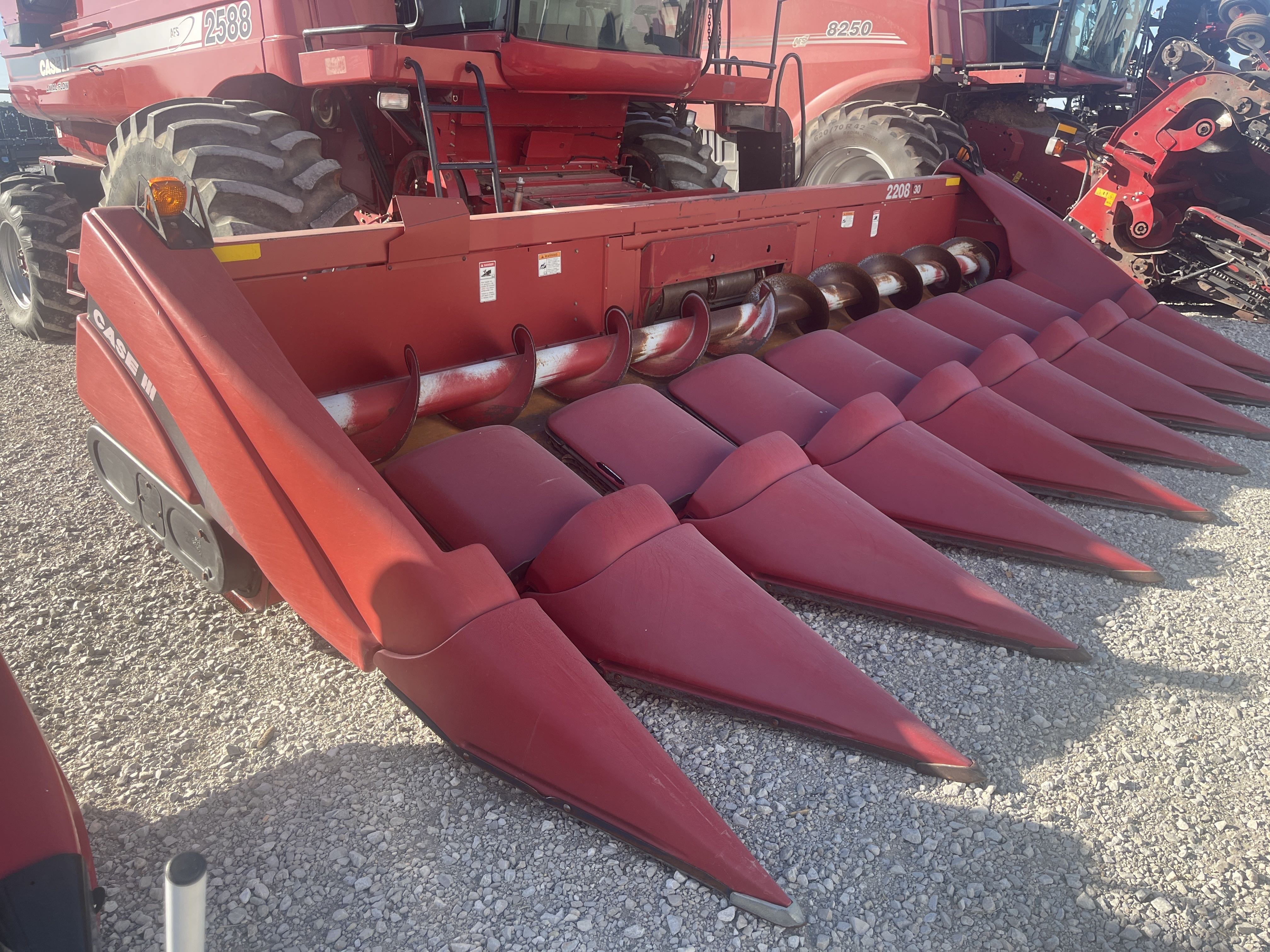 2004 Case IH 2208 Equipment Image0