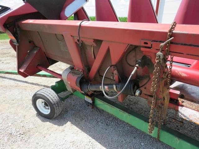 Image of Case IH 2208 equipment image 2