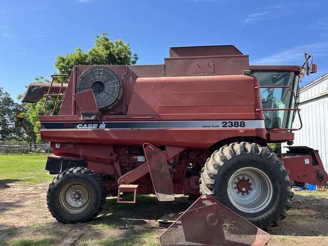 Image of Case IH 2388 equipment image 1