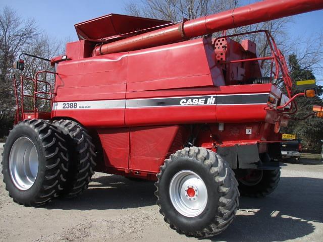 Image of Case IH 2388 equipment image 4