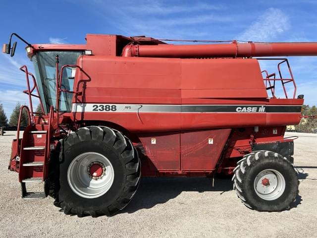 Image of Case IH 2388 equipment image 2