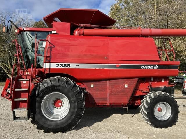 Image of Case IH 2388 equipment image 2