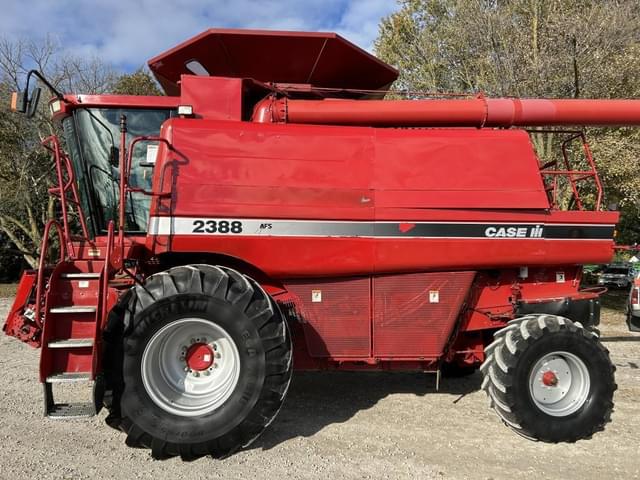 Image of Case IH 2388 equipment image 2