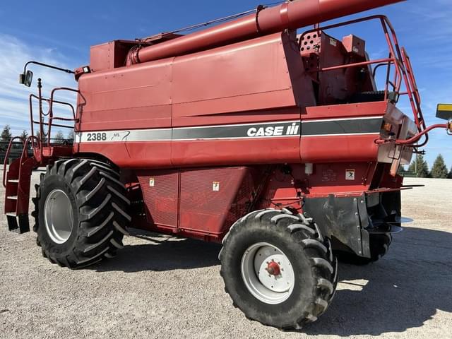 Image of Case IH 2388 equipment image 4