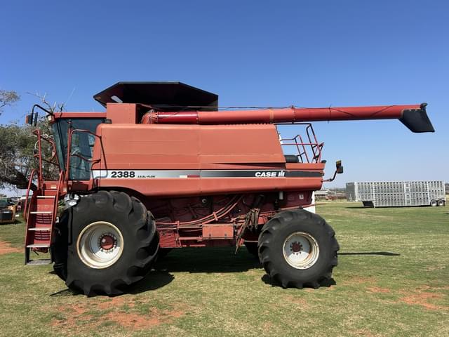 Image of Case IH 2388 equipment image 1