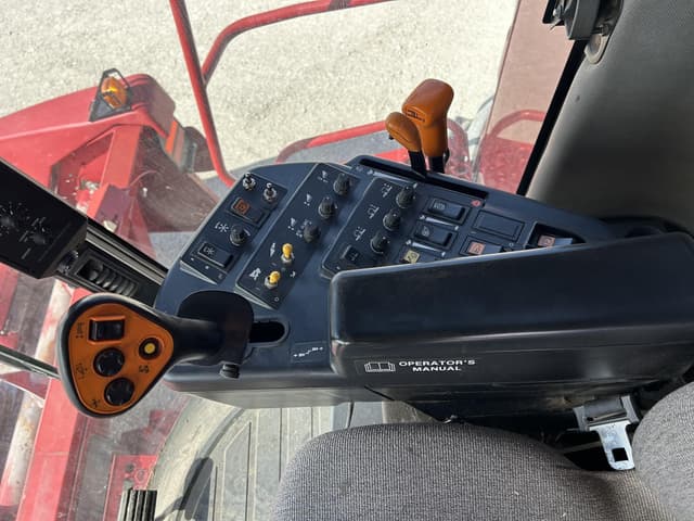 Image of Case IH 2388 equipment image 4