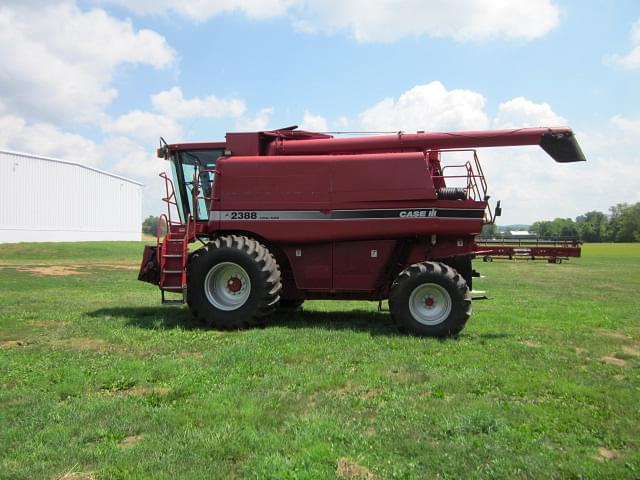 Image of Case IH 2388 equipment image 4