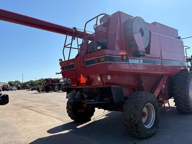 Image of Case IH 2388 equipment image 3