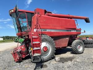 2004 Case IH 2388 Image