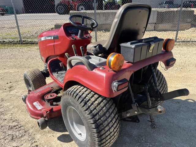Image of Case IH Farmall DX18E equipment image 4