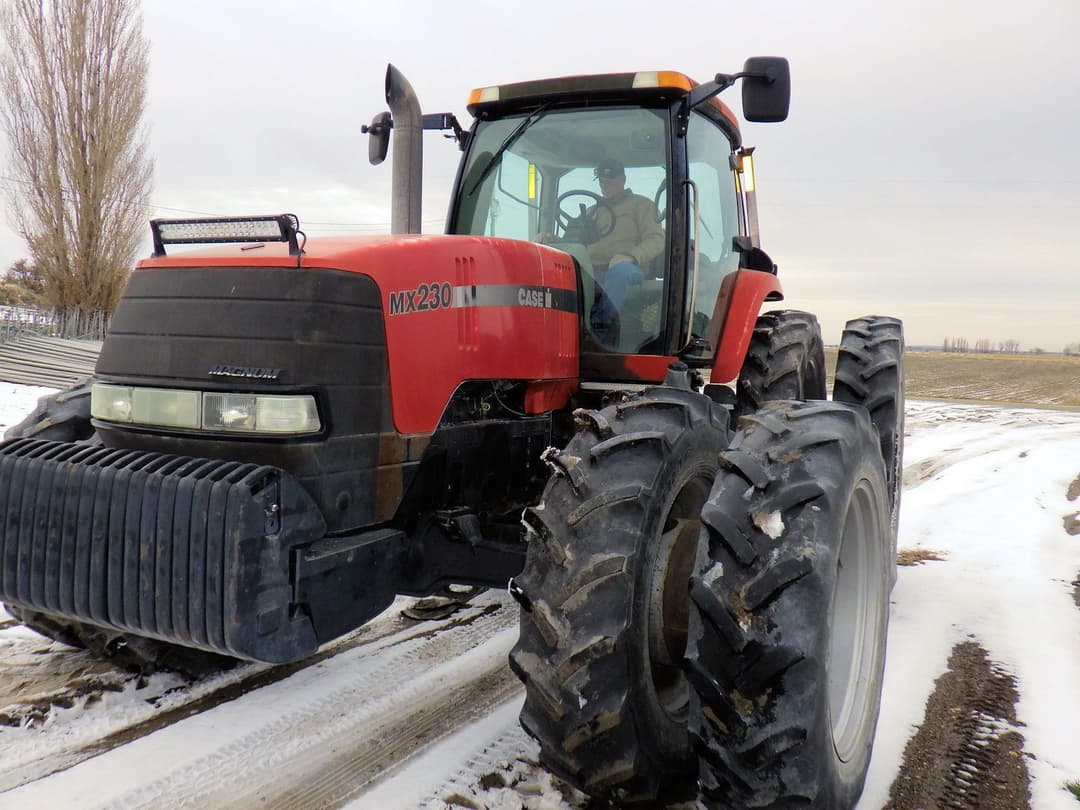 Image of Case IH MX230 Primary image