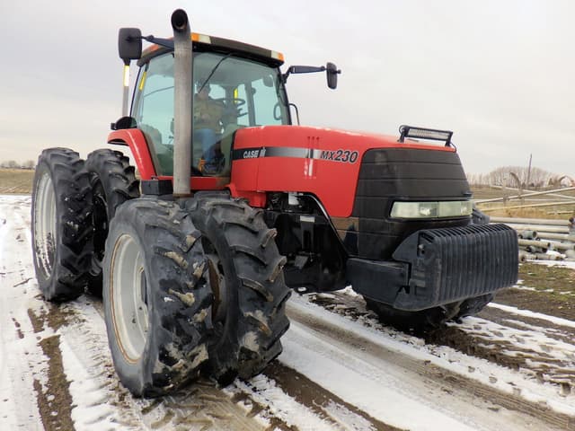Image of Case IH MX230 equipment image 2