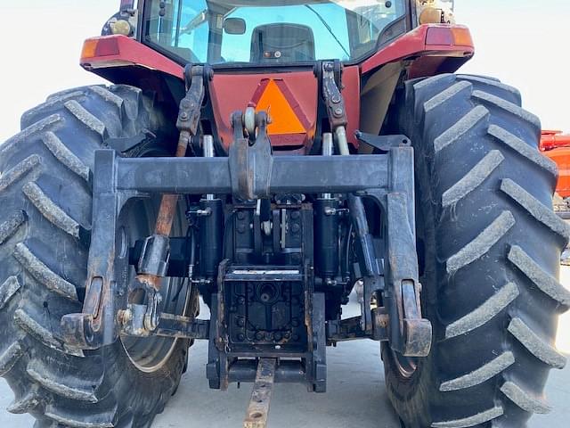 Image of Case IH MX230 equipment image 2