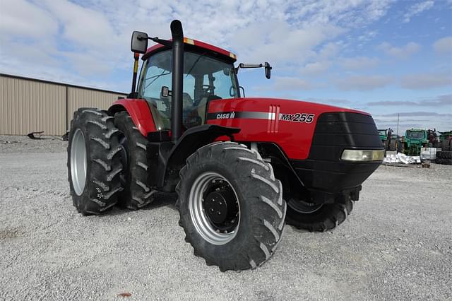 Image of Case IH MX255 equipment image 1