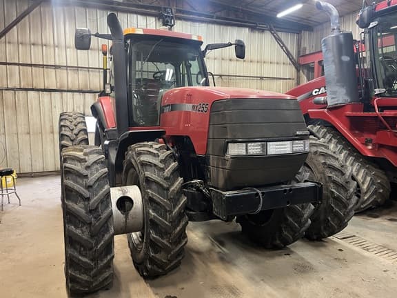 Image of Case IH MX255 equipment image 1